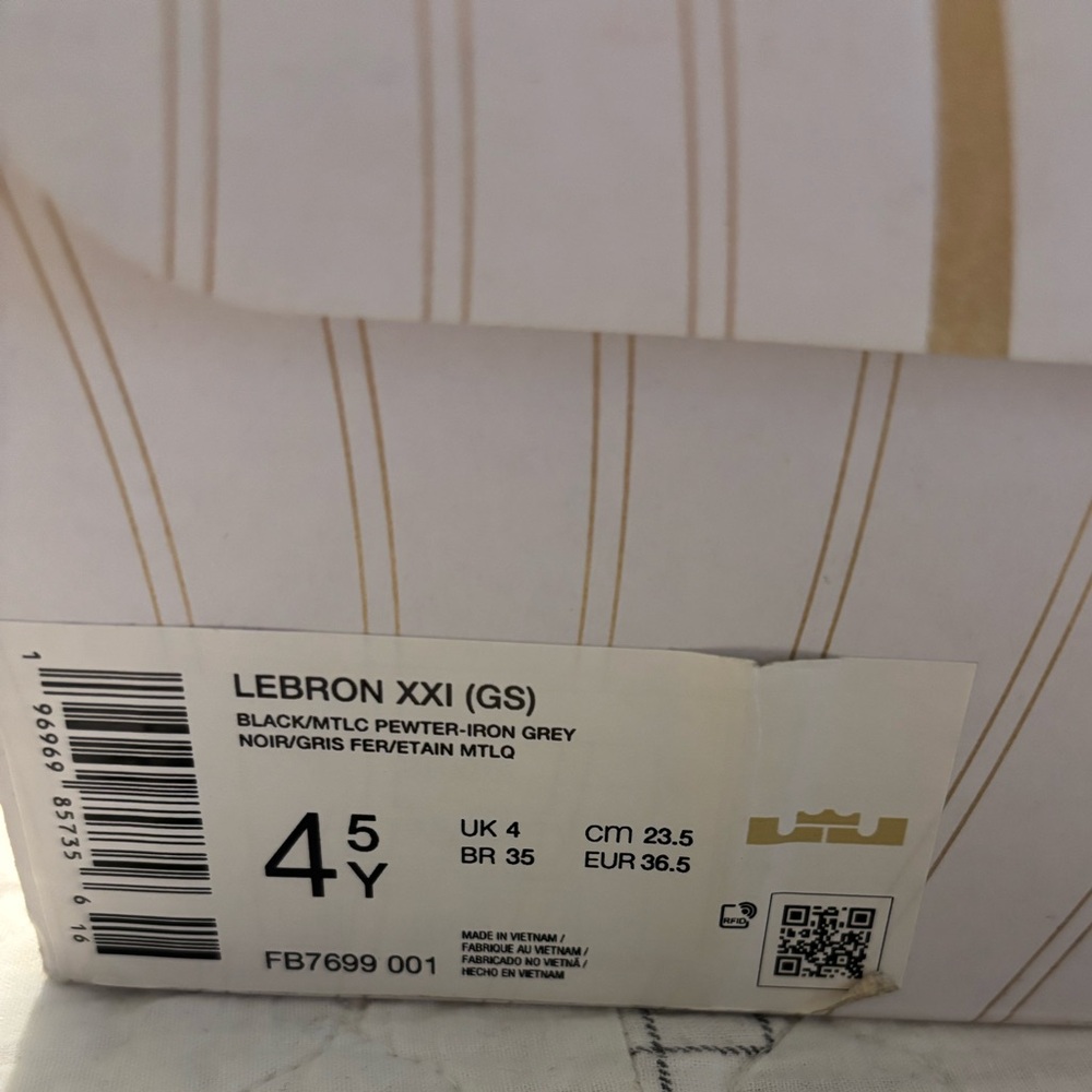 LeBron XXI (GS) - Picture 8 of 8